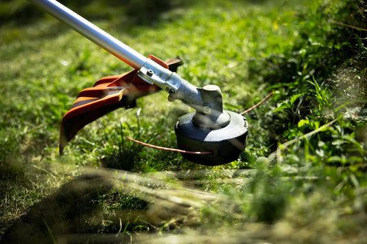 Husqvarna 325iL Cordless Brushcutter (Tool only)