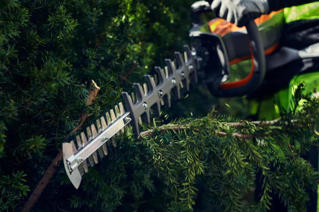 Husqvarna 522iHDR60 Pro Cordless Hedge Trimmer (Tool only)