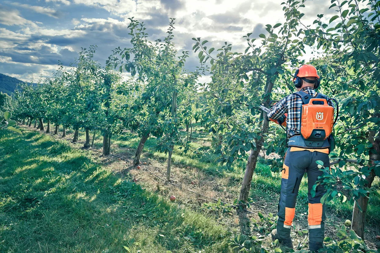 Husqvarna 535iXP Pro Cordless Chainsaw (Tool only)