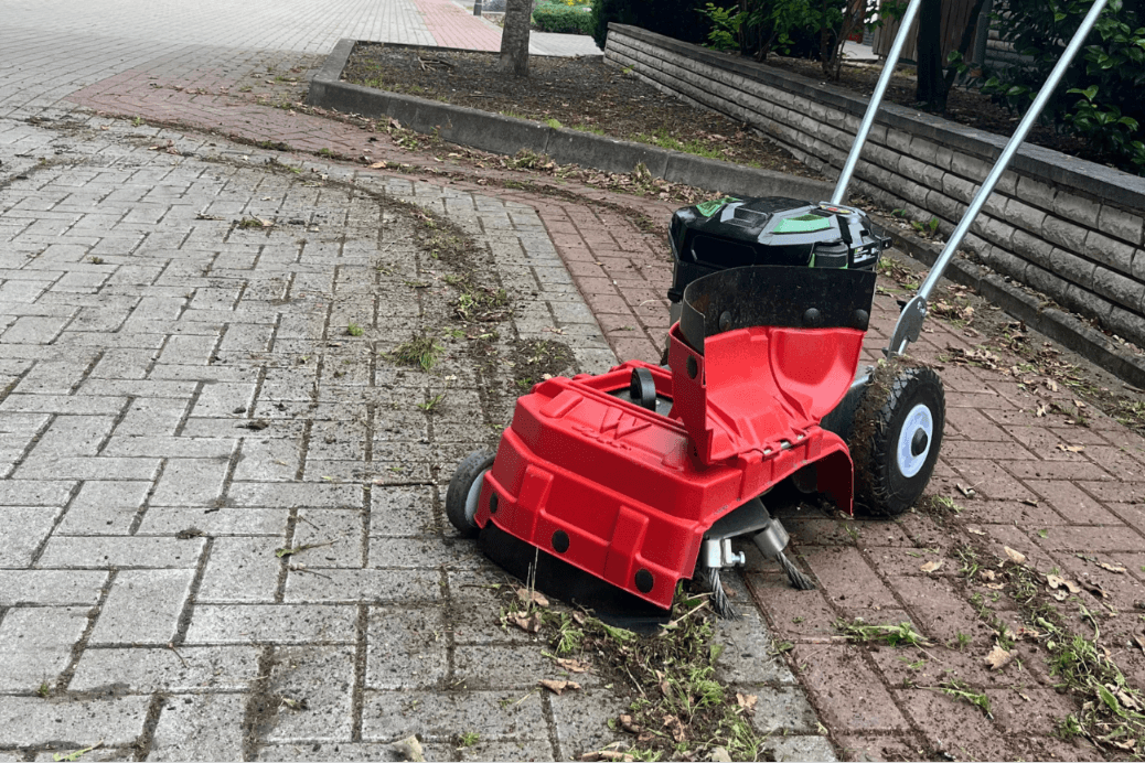 Westermann WKB430 EGO 56V Cordless Weed Ripper Brush