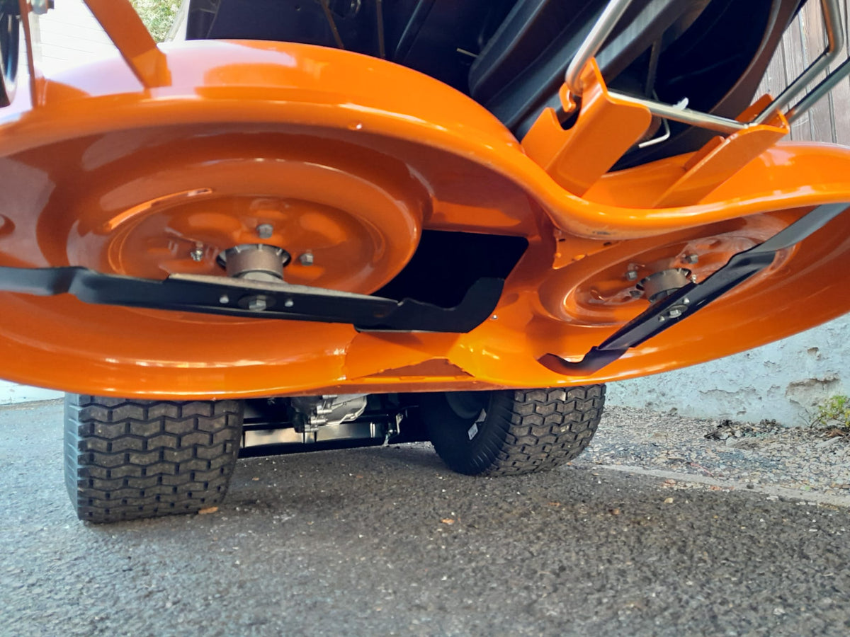 SHOP SOILED STIHL RT6127 ZL Petrol Ride On Mower 125cm (49")