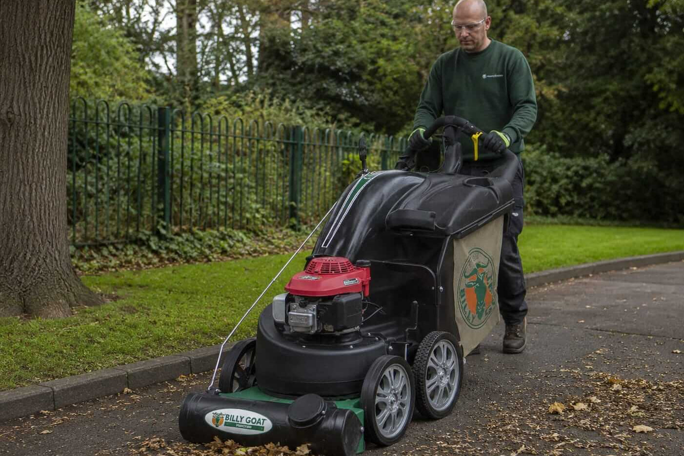 HIRE Industrial Vacuum