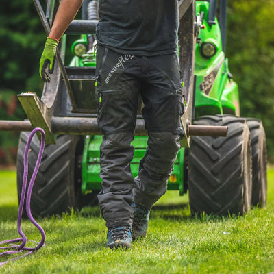 Arbortec AT4060 Breatheflex Pro Chainsaw Trousers Design A Class 1 - Black
