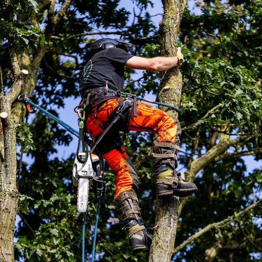 Arbortec AT4060 Breatheflex Pro Realtree Chainsaw Trousers Design A Class 1 - Orange