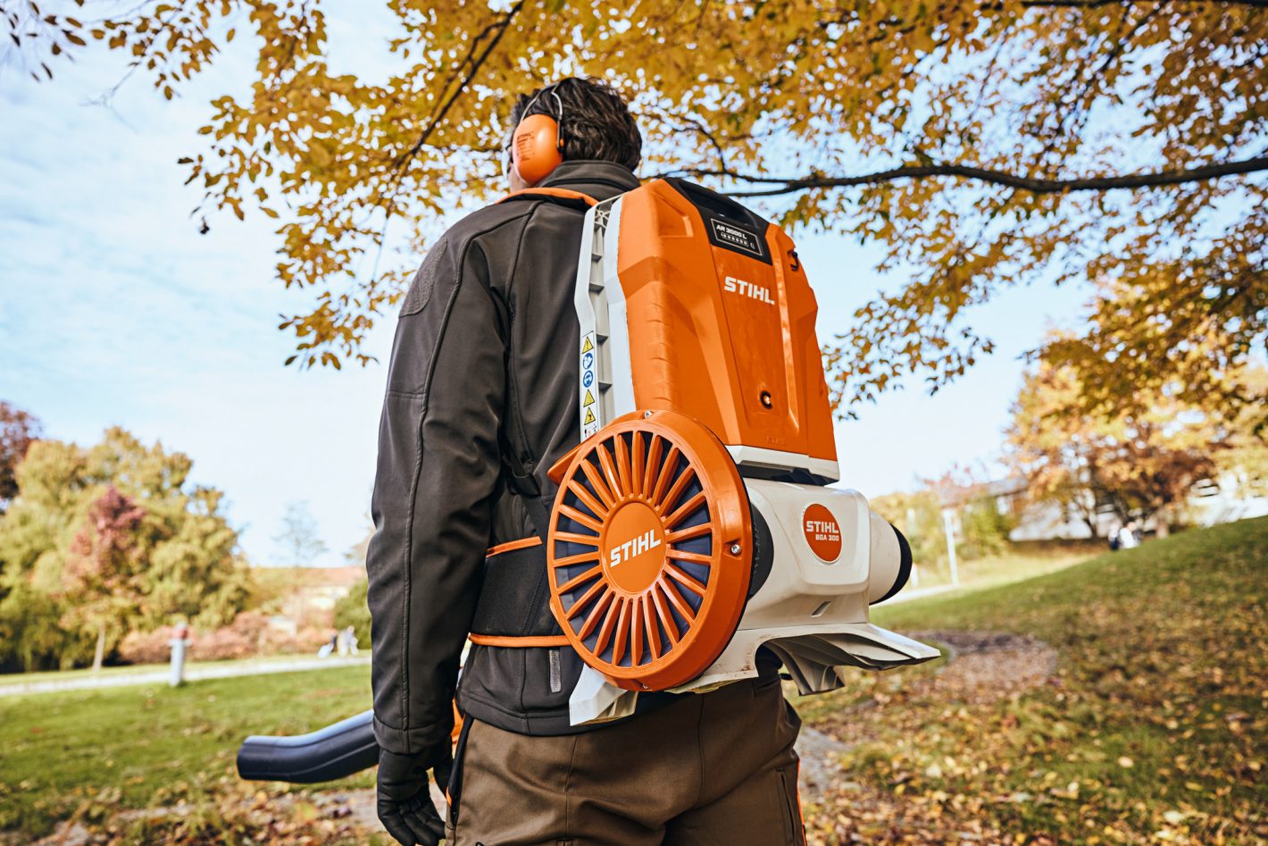 Stihl BGA300 Backpack Cordless Blower