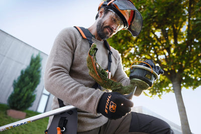 Stihl FSA120 Cordless Brushcutter (Tool only with GrassCut 27-2 Blade)