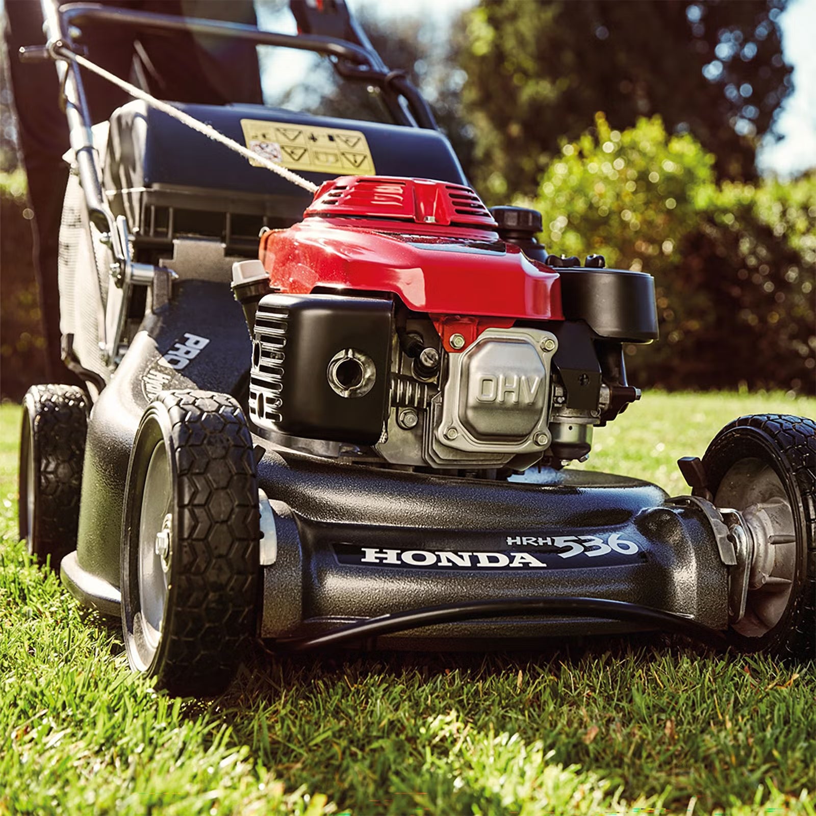 Honda Premier Pro HRH536HXE Hydrostatic Self Propelled Petrol Mower 21"