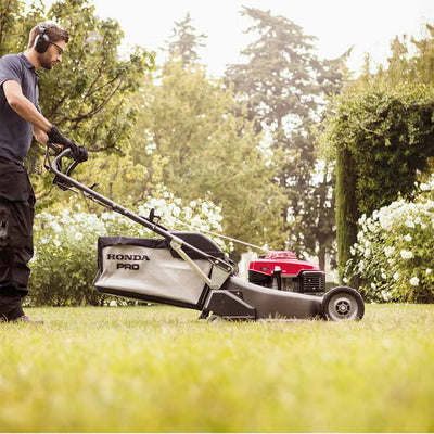 Honda HRH536QX Rear Roller Petrol Mower 21"