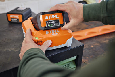 Stihl AL301 Quick Battery Charger