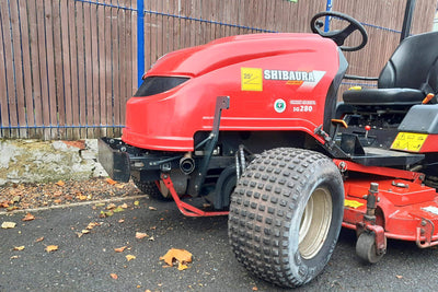 USED Shibaura SG280 4WD Ride On Bank Mower