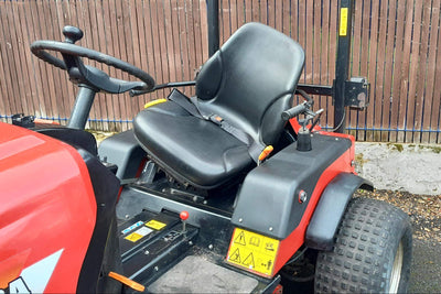 USED Shibaura SG280 4WD Ride On Bank Mower