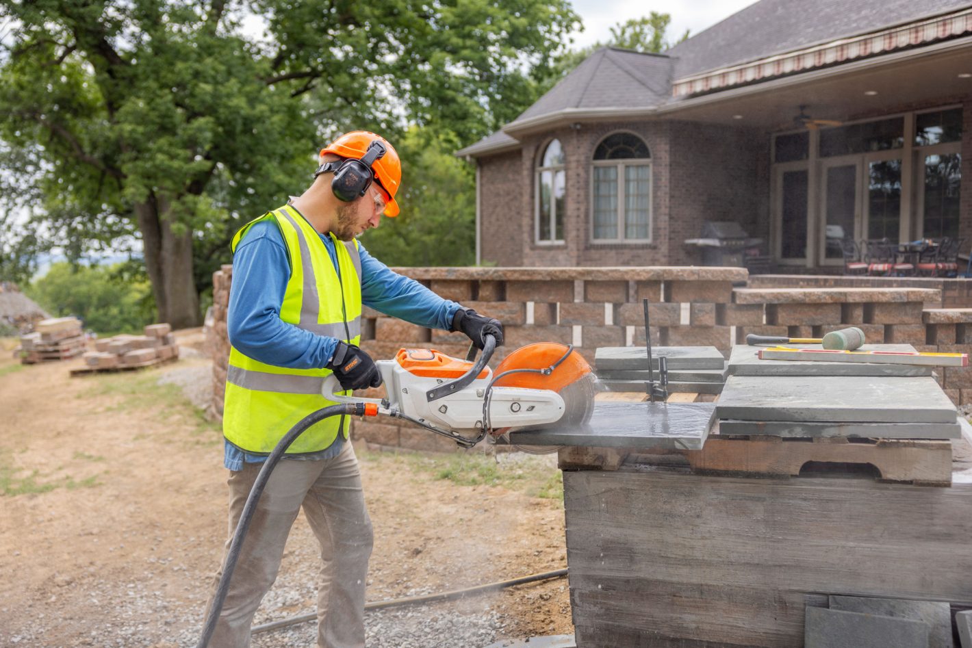 Stihl TSA300 Cordless Cut Off Saw 12" (Tool only)